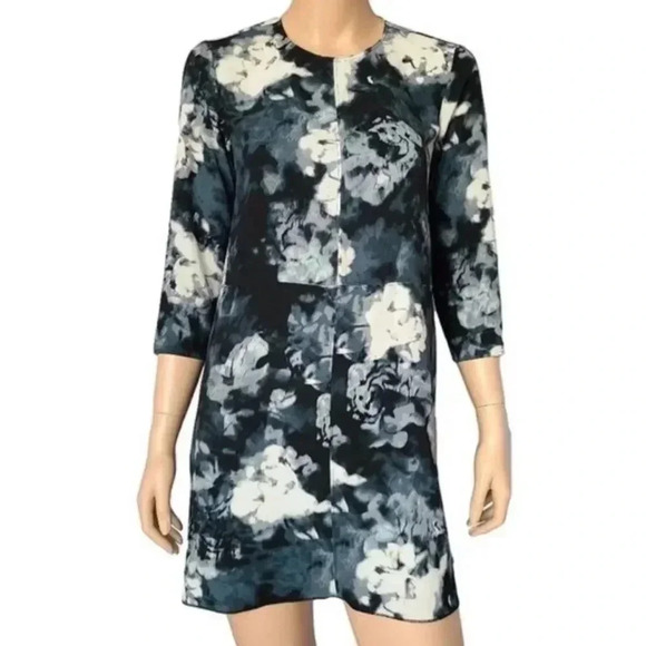 Aritzia Wilfred Myosotis Shift Dress - Picture 1 of 5